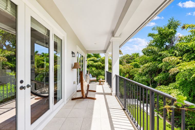 Upstairs balcony