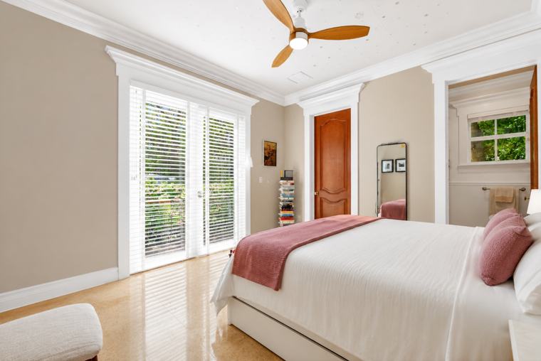 Ground-floor bedroom